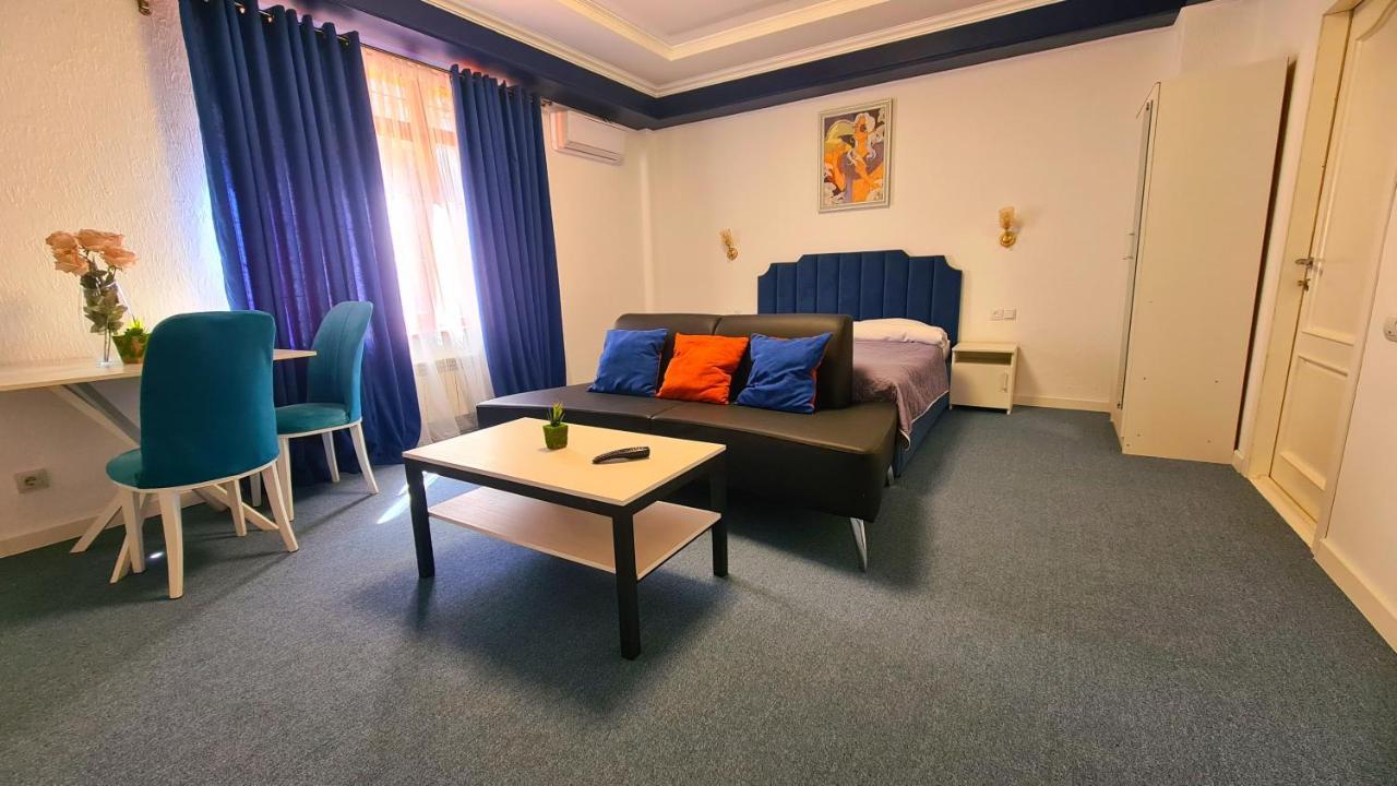 الماتي Cryptohotel.Club المظهر الخارجي الصورة